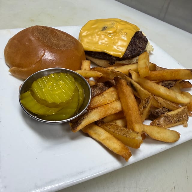 Junior Cheeseburger.