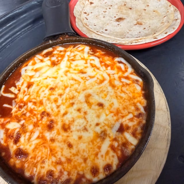 Queso Fundido.