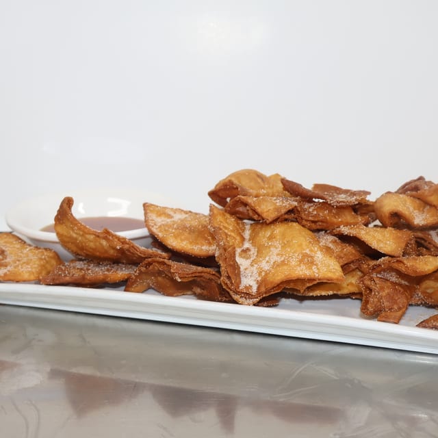 Sopapillas.